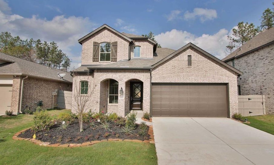 15927 Golden Trails Court