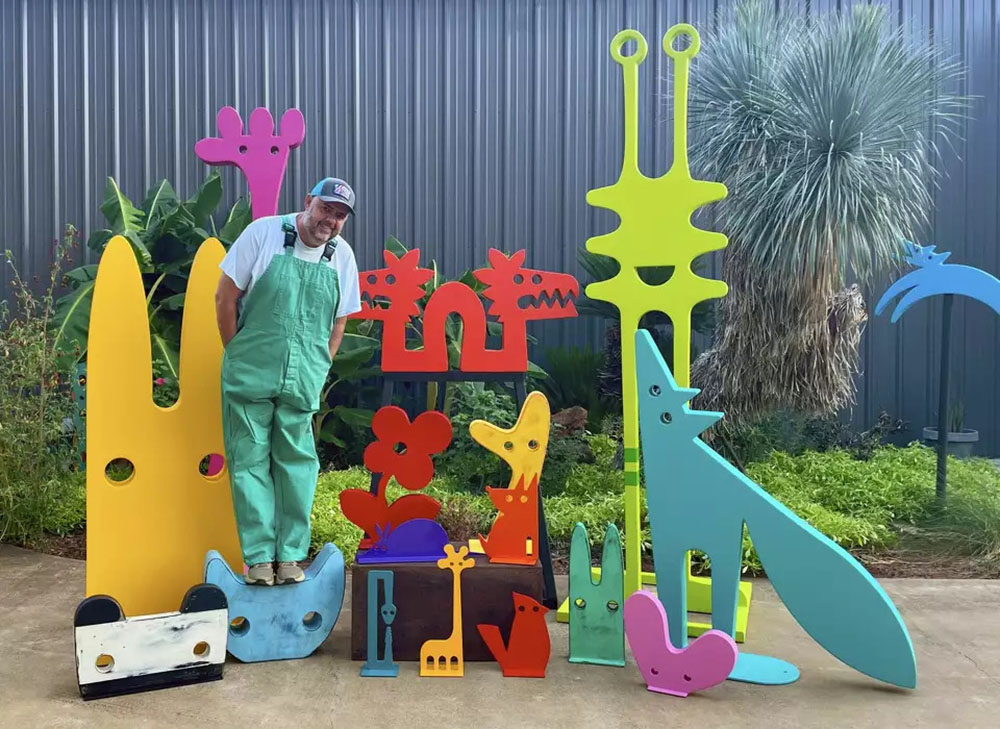 ARTAVIA Neighborhood Unveils Jeffie Brewer Art Installation in New Model-home Park