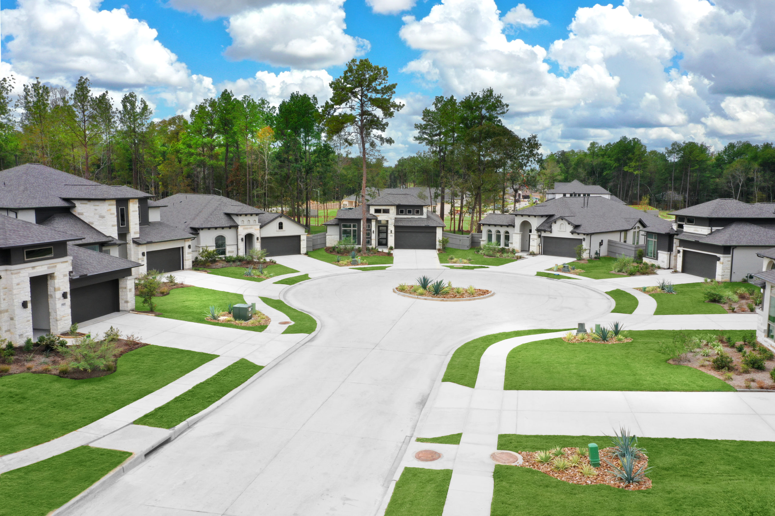 What to Expect When You Move Into a Master-Planned Community